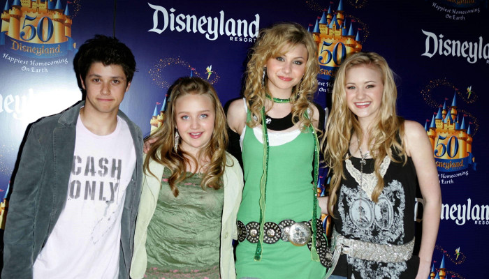 Aly and Aj pic #344843