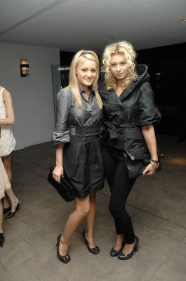 photo 20 in Aly and Aj gallery [id161482] 2009-06-08 00:00:00