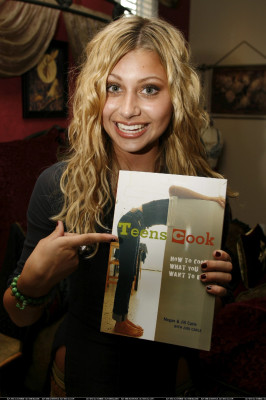 Aly and Aj pic #759123
