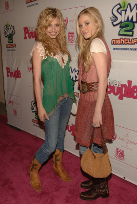 Aly and Aj pic #346312
