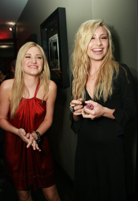 Aly and Aj pic #464683
