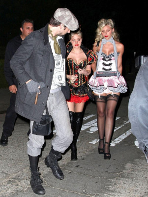 Aly and Aj pic #476093