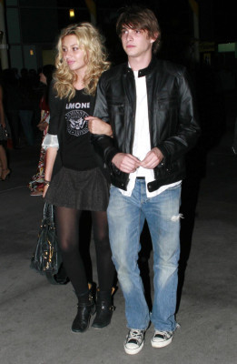 Aly and Aj pic #465947
