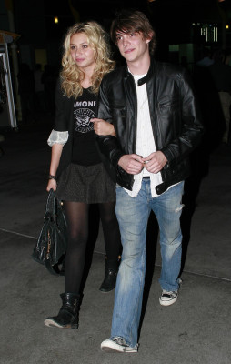 Aly and Aj pic #465948