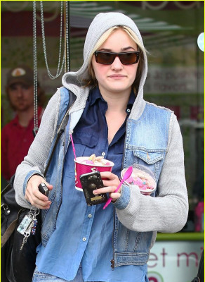 Aly and Aj pic #457829