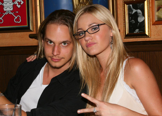 Aly and Aj pic #488403