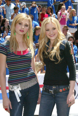 Aly and Aj pic #459852