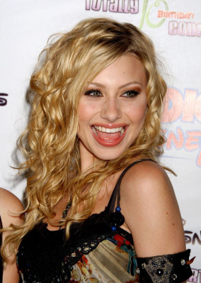 Aly and Aj pic #335075