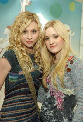 Aly and Aj pic #462826