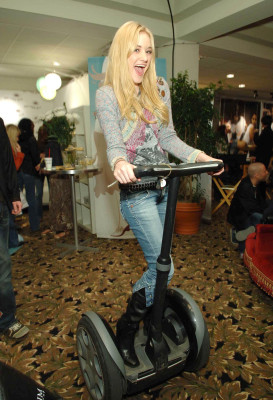 Aly and Aj pic #462824