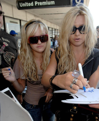 Aly and Aj pic #338699