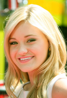 Aly and Aj pic #334435