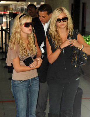 Aly and Aj pic #338725