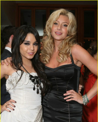 Aly and Aj pic #339570