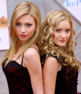 Aly and Aj pic #459853