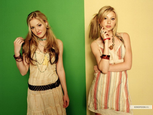 Aly and Aj pic #264422
