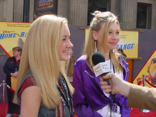 Aly and Aj pic #458609