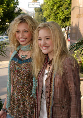 Aly and Aj pic #458234