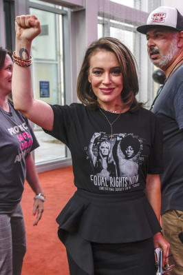 Alyssa Milano pic #1125168