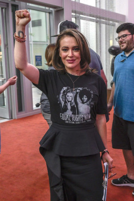 Alyssa Milano pic #1125167
