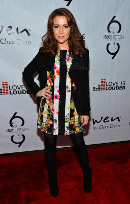 Alyssa Milano pic #564191