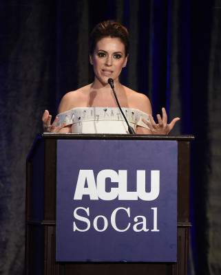 photo 11 in Alyssa Milano gallery [id1134077] 2019-05-14 00:00:00