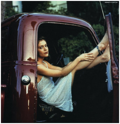 photo 22 in Alyssa Milano gallery [id20280] -0001-11-30 00:00:00