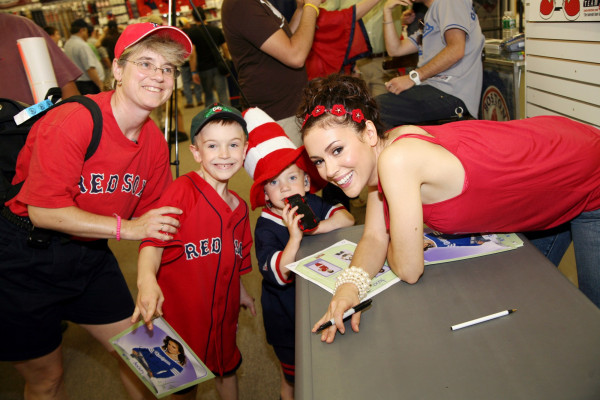 Alyssa Milano pic #564015