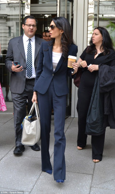 Amal Clooney pic #771734