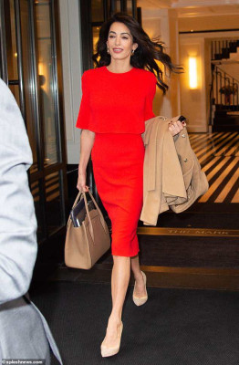 Amal Clooney pic #1140991