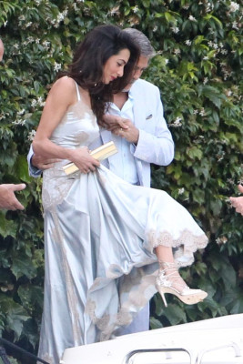 Amal Clooney pic #1141635