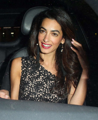 Amal Clooney pic #782605