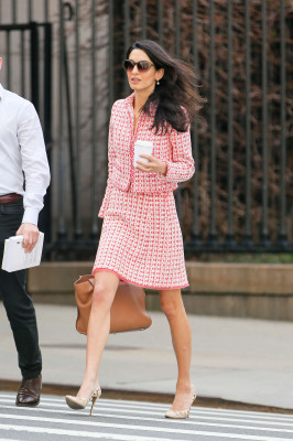 Amal Clooney pic #782557