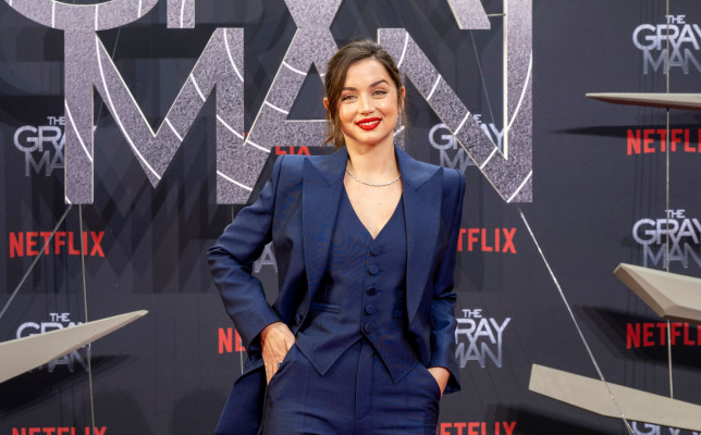 photo 16 in Ana de Armas gallery [id1307181] 2022-08-08 00:00:00