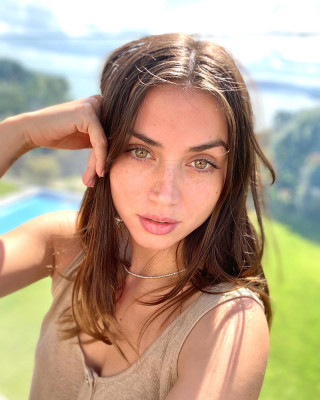 Ana de Armas pic #1300435