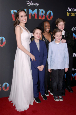 Angelina Jolie pic #1115008