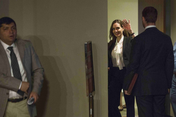 Angelina Jolie pic #614844