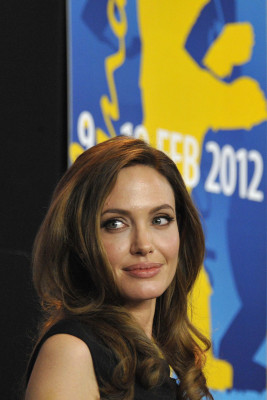 Angelina Jolie pic #446366