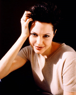 Angelina Jolie pic #436223