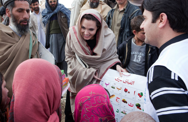 Angelina Jolie pic #642949