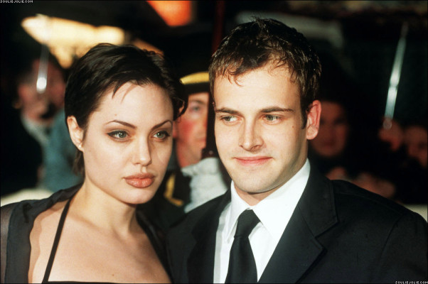Angelina Jolie pic #883416