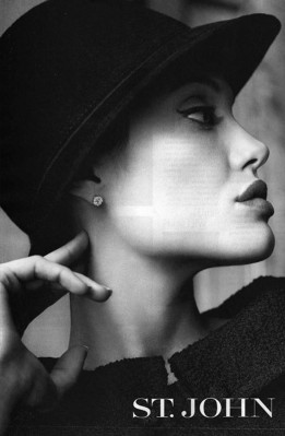 Angelina Jolie pic #64494