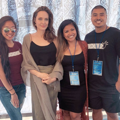 Angelina Jolie pic #1068470