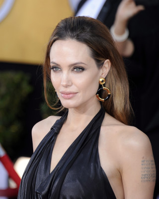 Angelina Jolie pic #441405