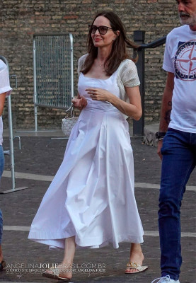 photo 29 in Angelina Jolie gallery [id1307948] 2022-08-16 00:00:00