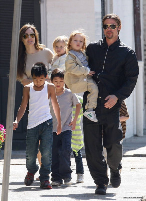 Angelina Jolie pic #362482