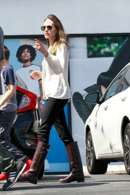 Angelina Jolie pic #1149179