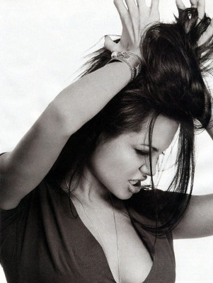 Angelina Jolie pic #86268