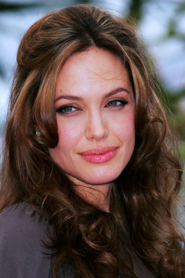 Angelina Jolie pic #170233