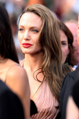 Angelina Jolie pic #218835